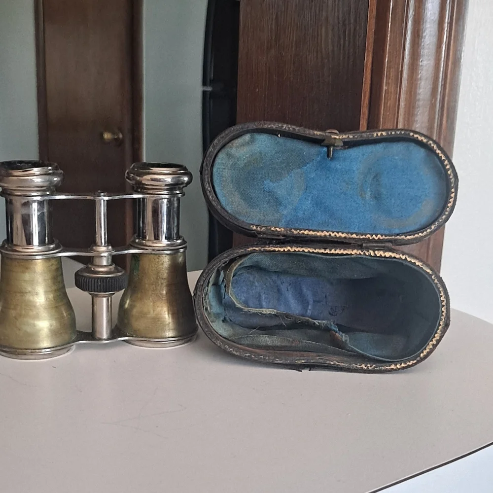 ⚜️Vintage Binoculars Chevalier Paris